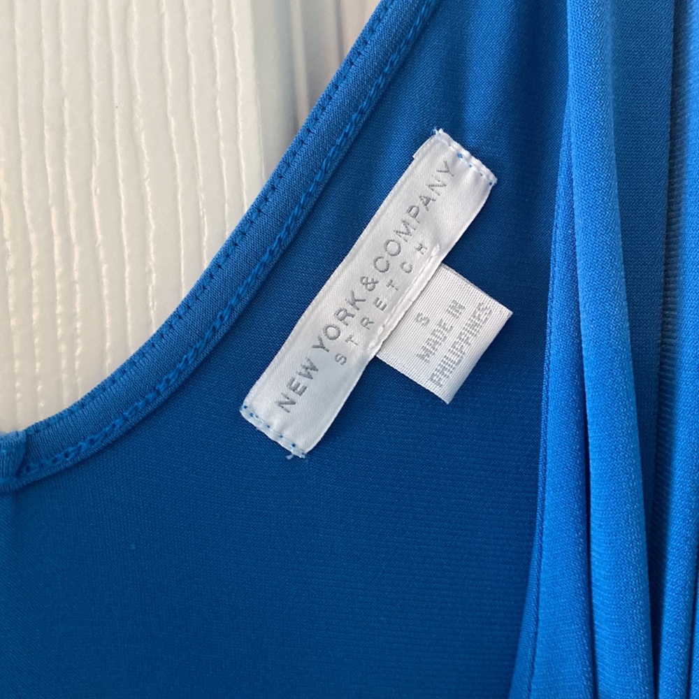 New York and Company Blue Dress V-neck Ruched Tie Back - Picture 3 of 5